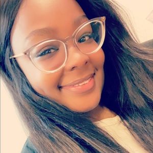 Meet your Posher, Shakiah